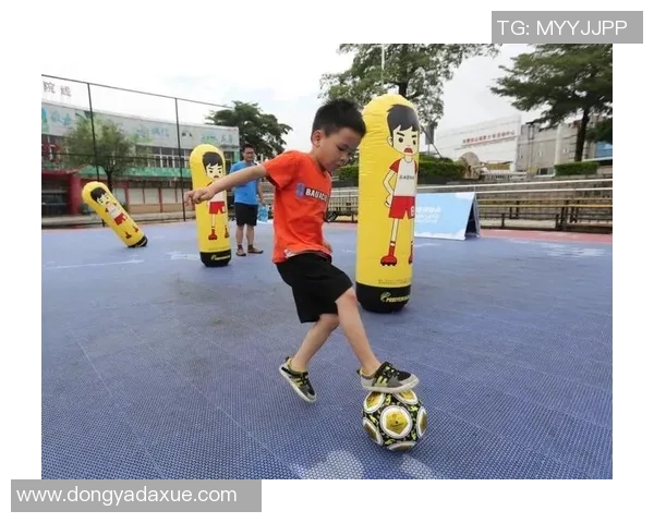 亲子足球玩具让孩子在游戏中快乐成长培养团队精神与运动能力