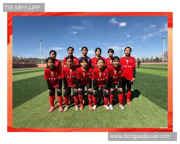 儿童足球袜子图片展示多款时尚设计助力小球员展现活力与风采